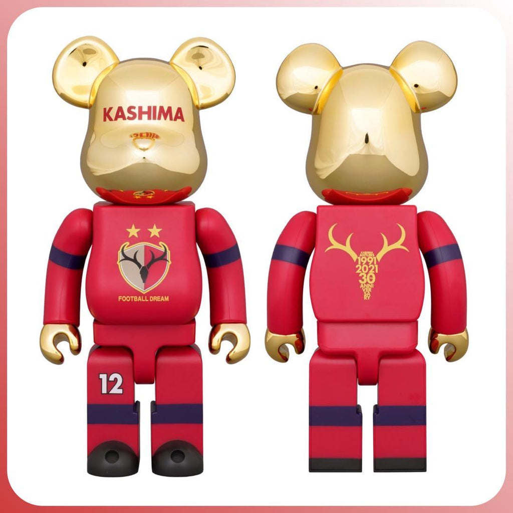 Bearbrick 400% & 100% Kashima Antlers 30th Anniversary set - front and back view