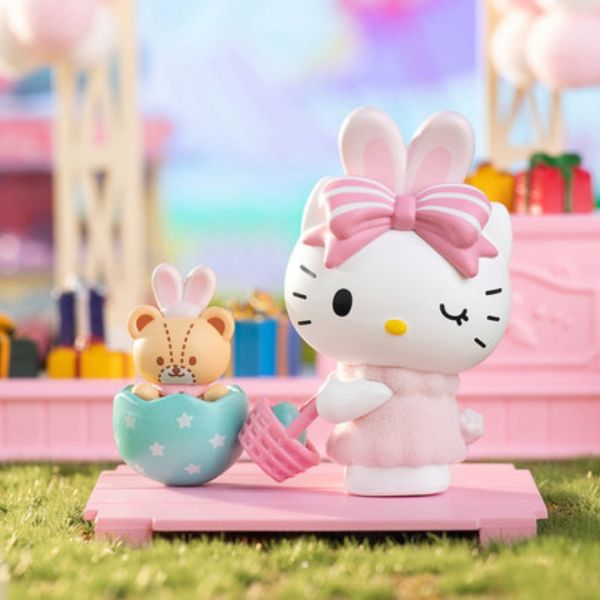 Hello Kitty in a pink bunny outfit scooping stars, a collectible from the Sweetheart Companion Blind Box