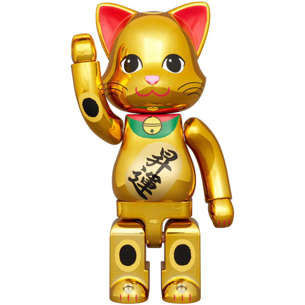 400% NY@BRICK Manekineko figure in gold finish with raised left paw and cat features.